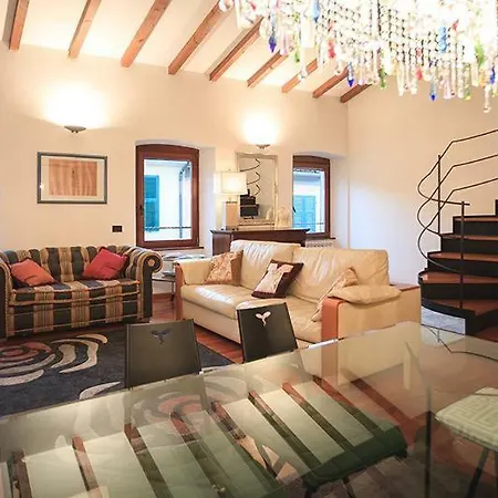 Daire Casa Vacanza Belvedere Sarzana
